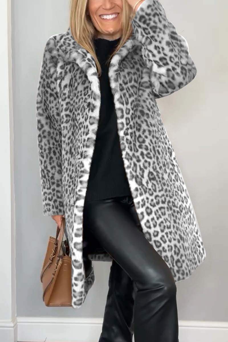 Amara™ | Elegant leopard coat